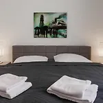 Lighthouse Apartamento *