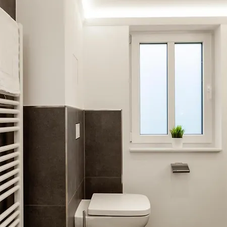 Lighthouse - Premium In Ruhiger, Zentraler Lage *