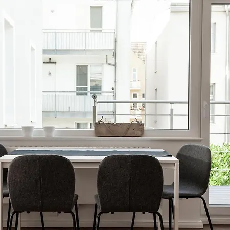 Lighthouse * روستوك